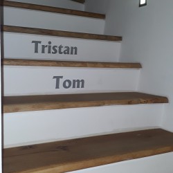 Kundenprojekt: Treppenstufen aus Eiche